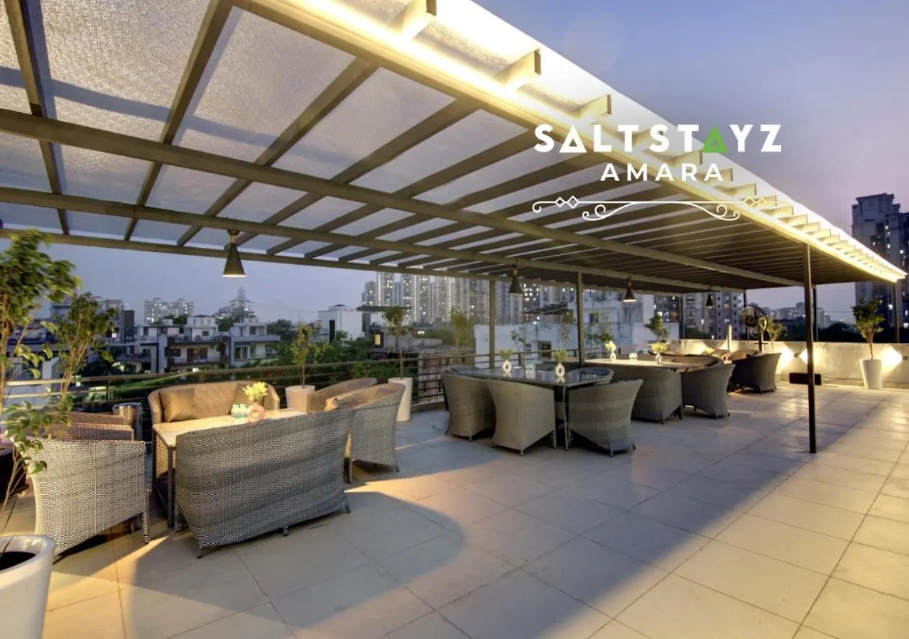 Saltstayz Premier - Galleria Market Road & Sector 27 Gurgaon