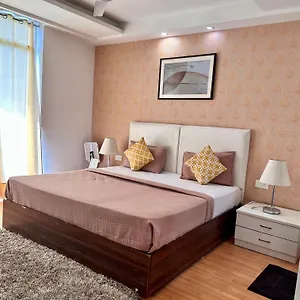 Flock I Golf Course Road Near Dlf Phase 1 Metro Station I Gurugram *** Gurgaon
